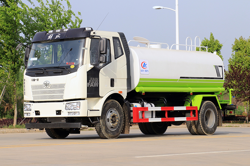 CLW5180GSSC6型灑水車