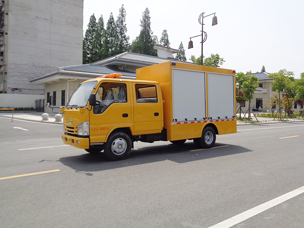 CLW5040XXHQ6五十鈴救險車